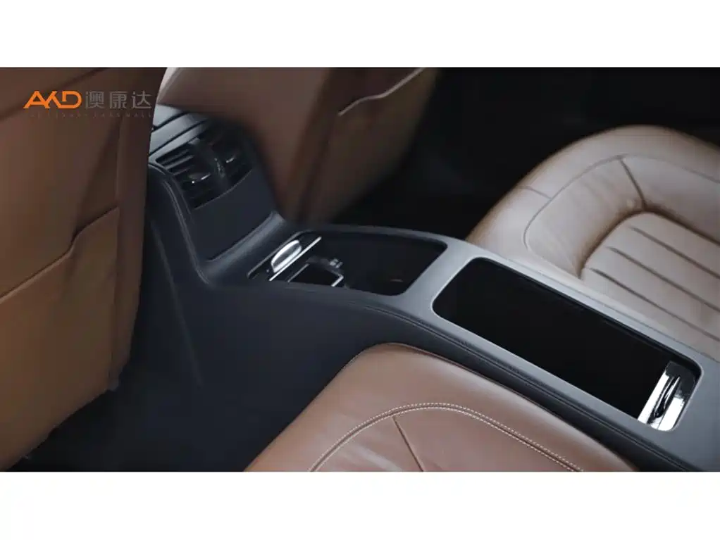 Mercedes-Benz CLS — миниатюра 9
