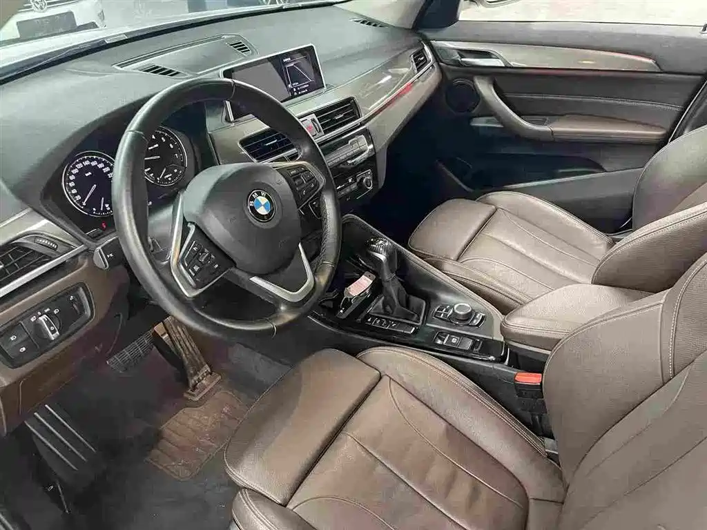 BMW X1 — миниатюра 11