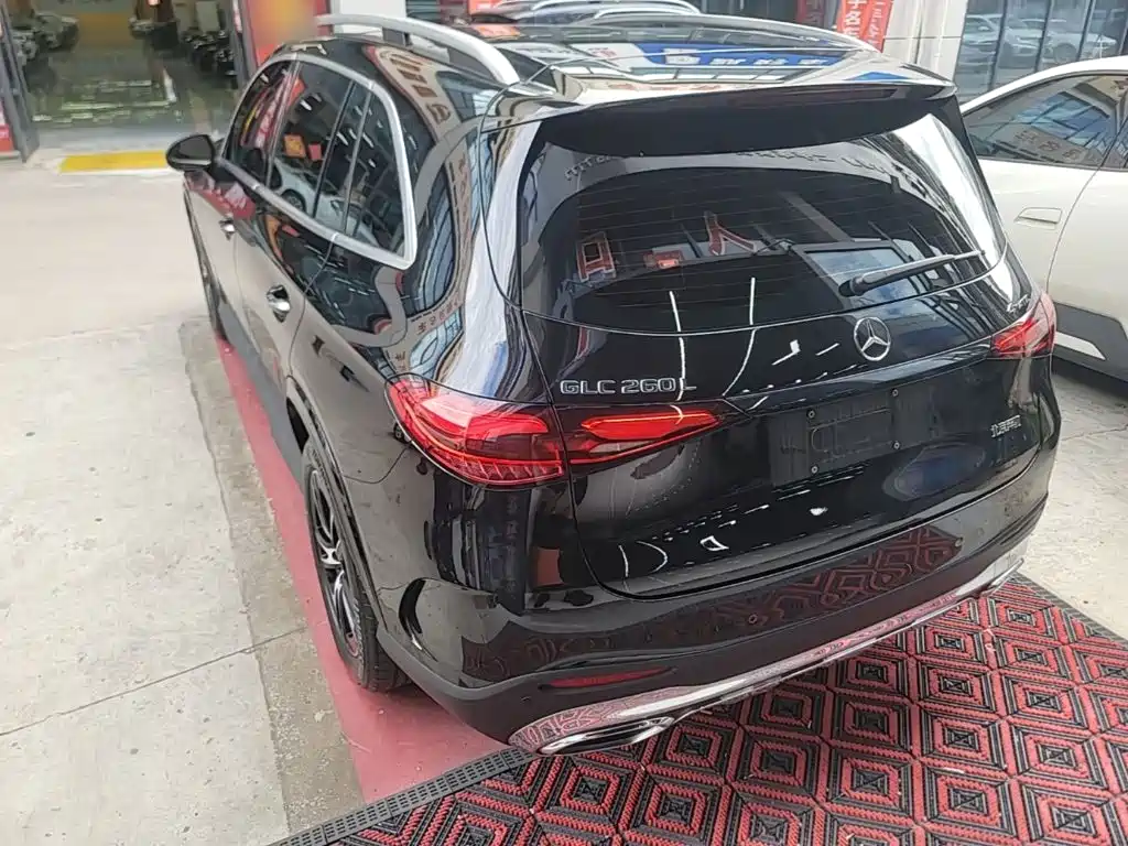 Mercedes-Benz GLC — миниатюра 5