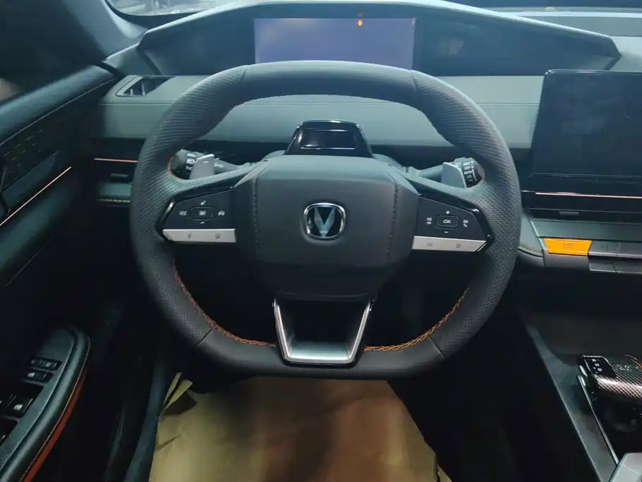 Changan UNI-V — миниатюра 15