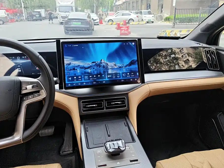 BYD L DM-i — миниатюра 13