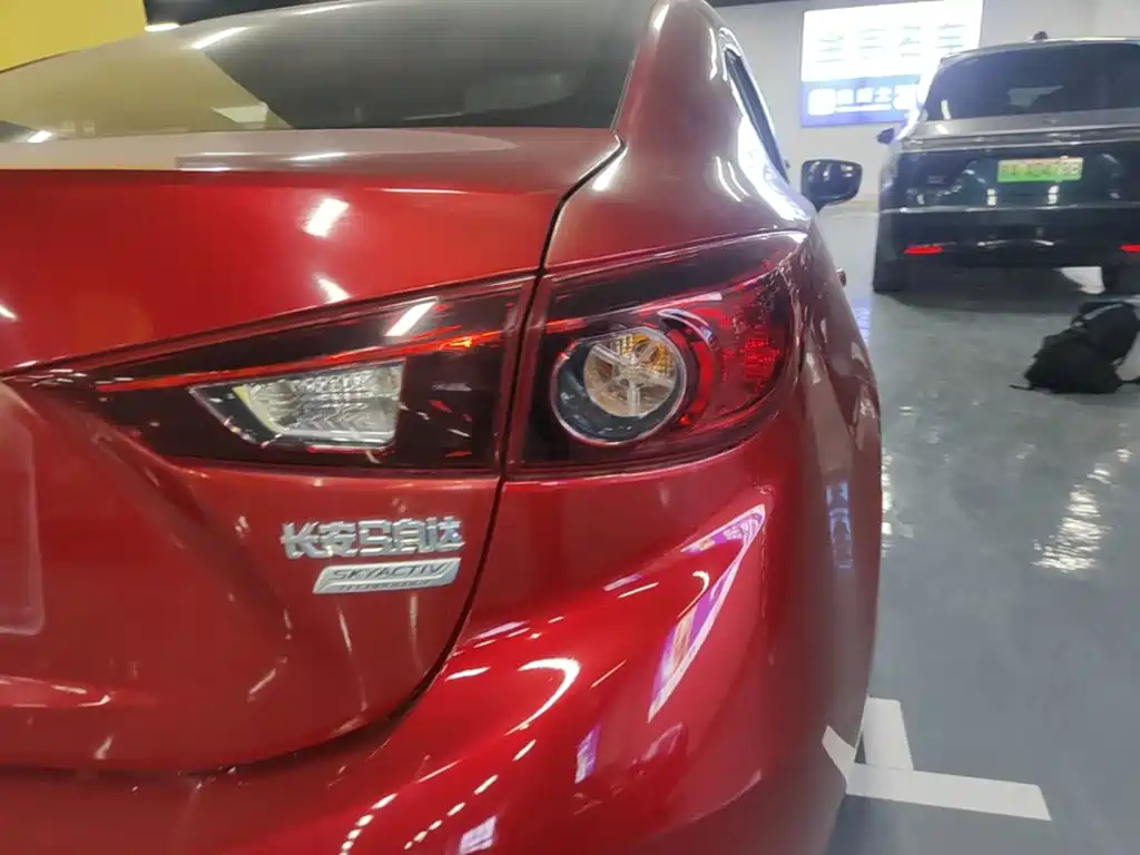 Mazda 3 Axela — миниатюра 8
