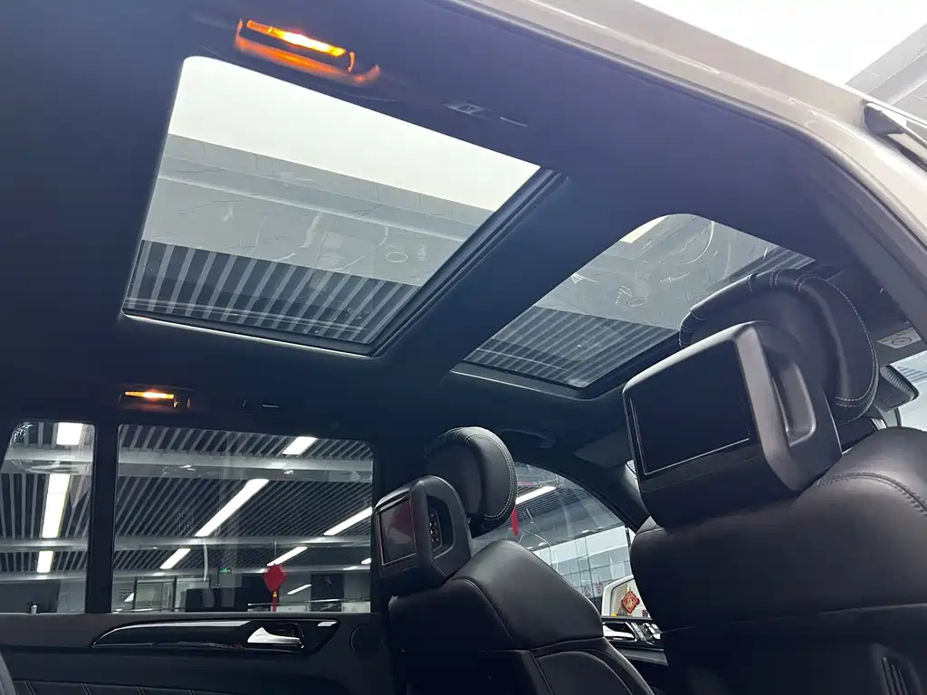 Mercedes-Benz GLS AMG — миниатюра 26