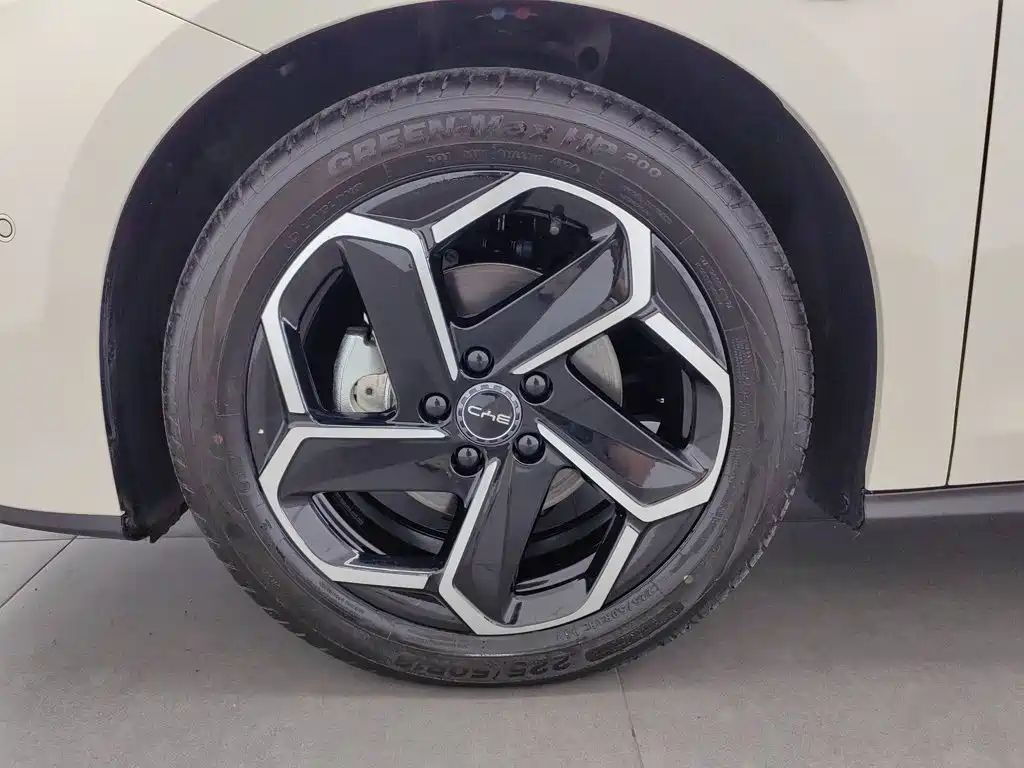 BYD Seal 06 DM-i Touring — миниатюра 17