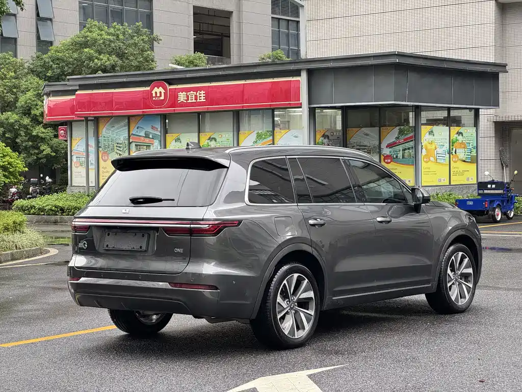 Li Auto Li ONE — миниатюра 7