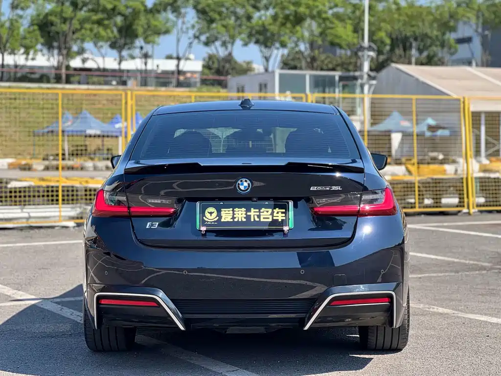 BMW i3 — миниатюра 15