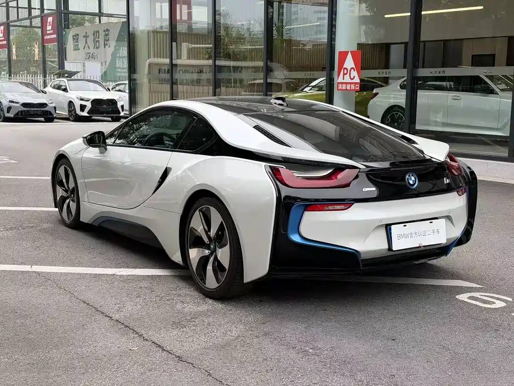 BMW i8 — миниатюра 8