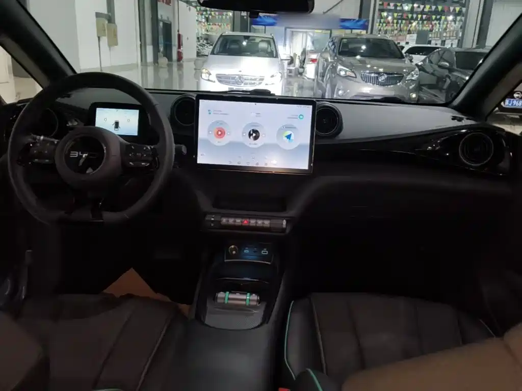 BYD Dolphin — миниатюра 10