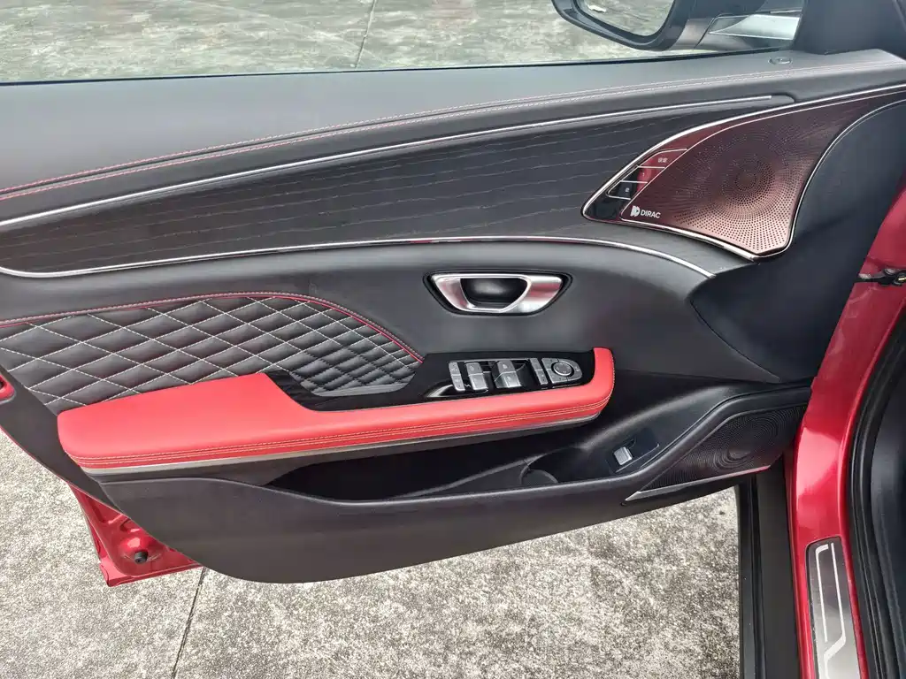 BYD Han — миниатюра 6