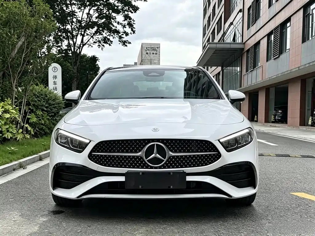 Mercedes-Benz A-Class — миниатюра 2