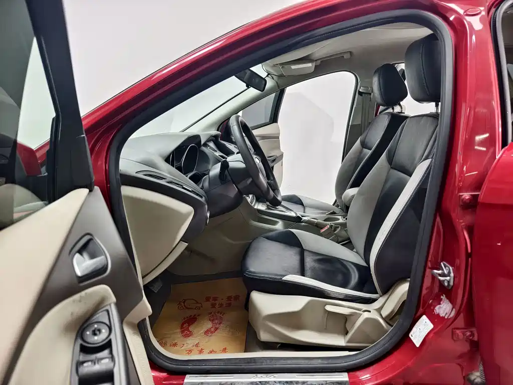 Ford Focus — миниатюра 10