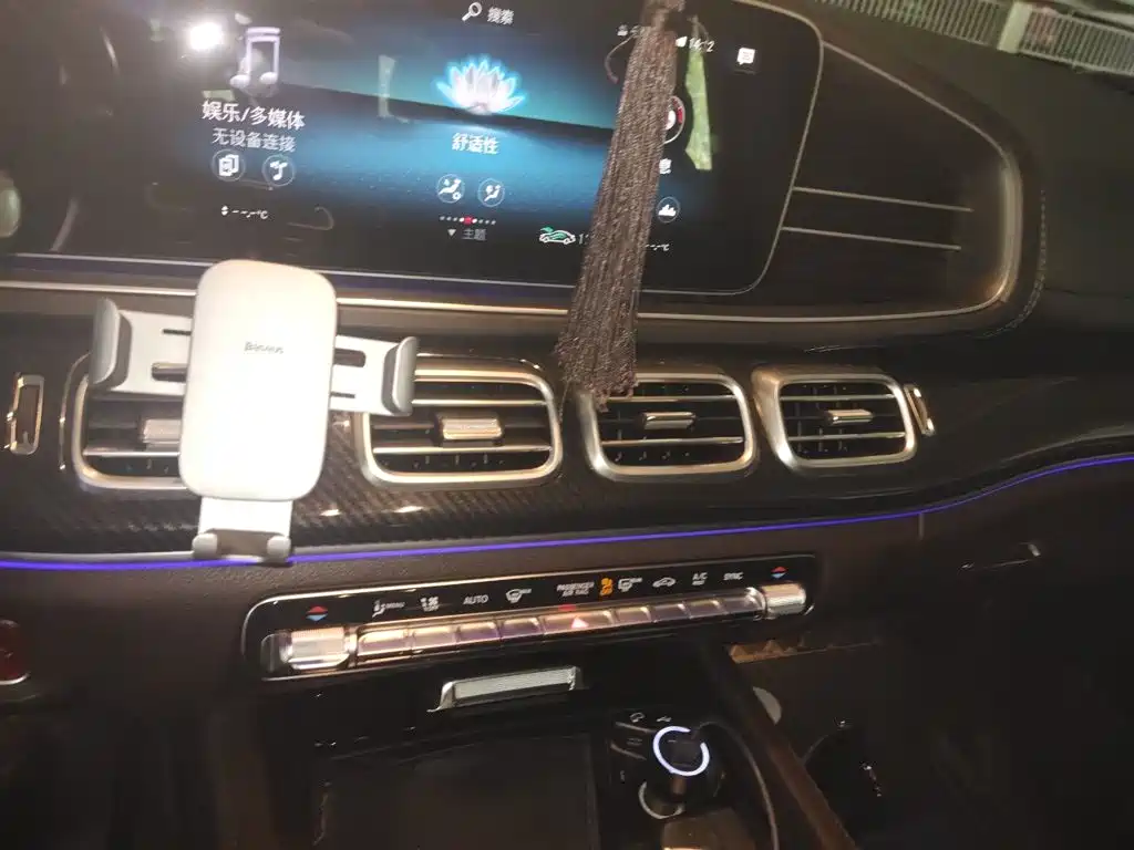 Mercedes-Benz GLE (Import) — миниатюра 15
