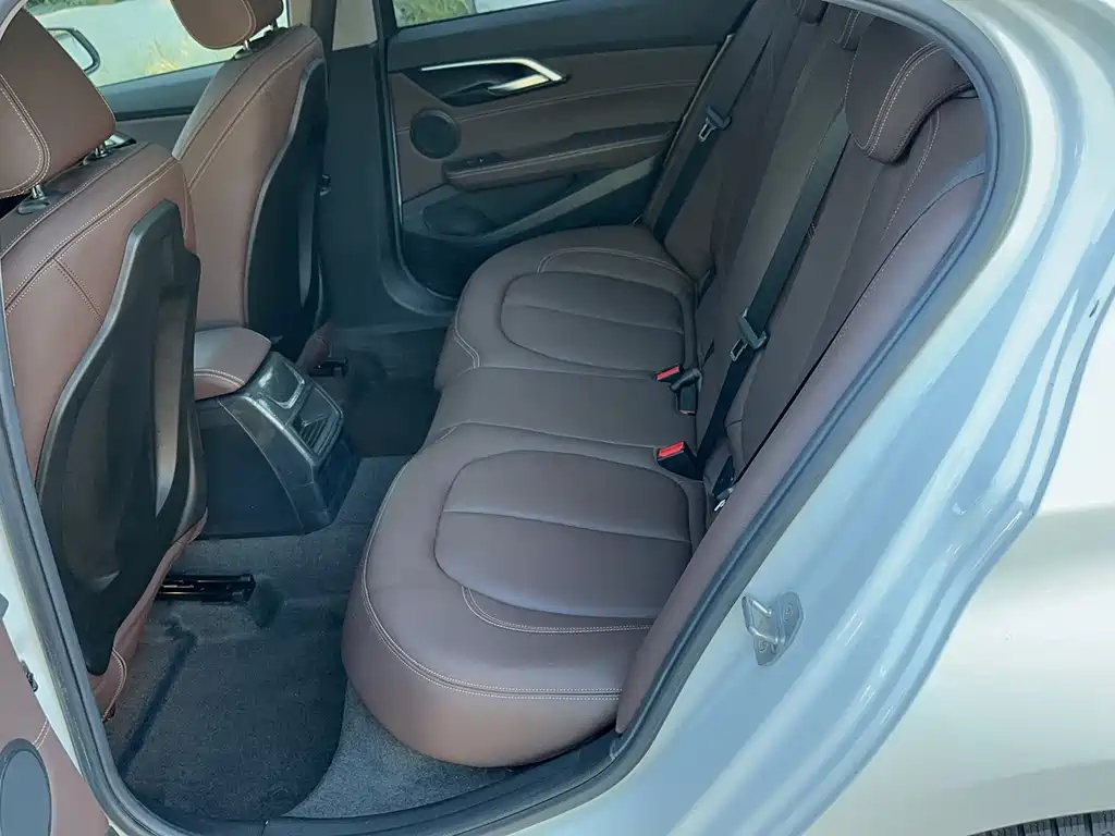 BMW 1 Series — миниатюра 18
