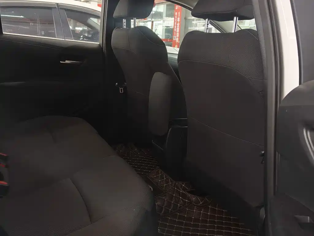 Toyota Corolla — миниатюра 8