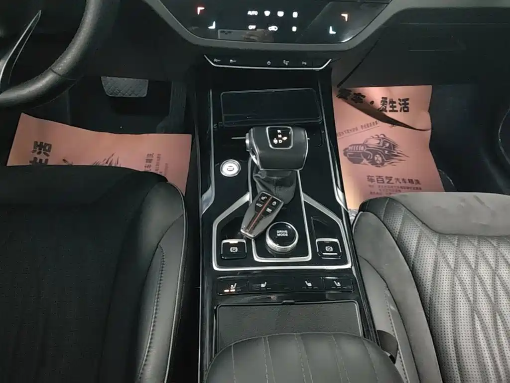 Hongqi Hongqi HS5 — миниатюра 14