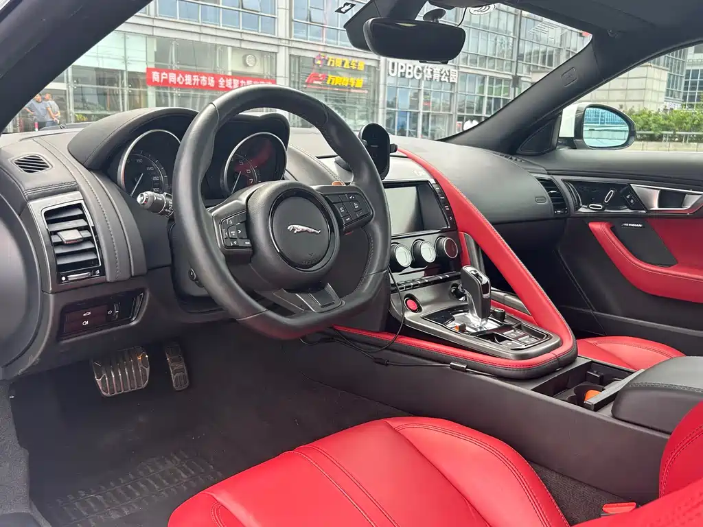 Jaguar F-TYPE — миниатюра 17