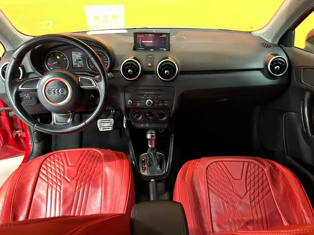 Audi A1 2014 30 TFSI Fashion