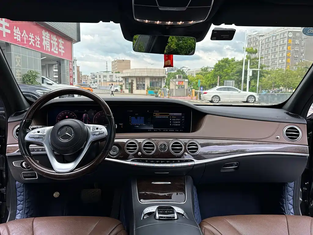 MERCEDES-BENZ S CLASS