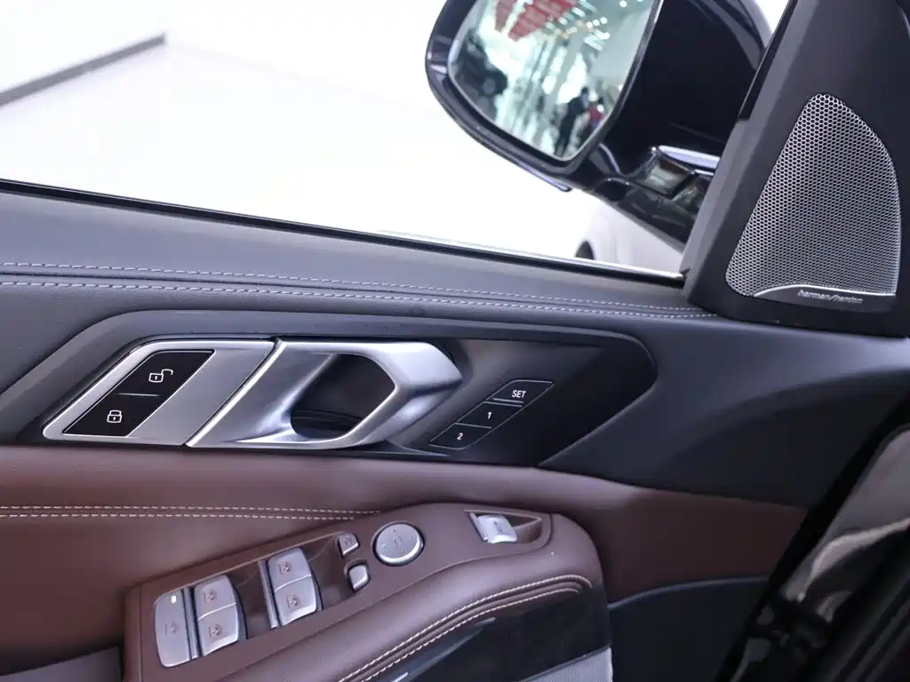 BMW X5 — миниатюра 17