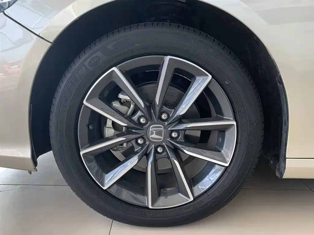 Honda Inspire 2022 260TURBO