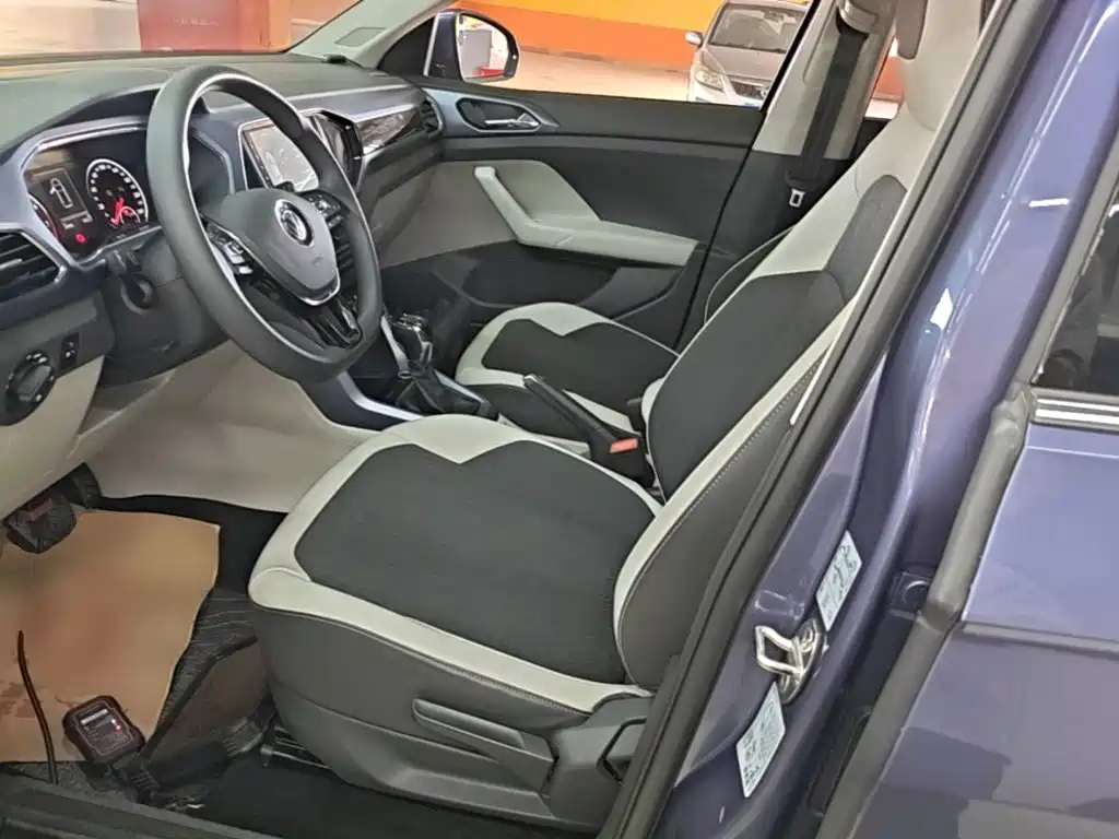 Volkswagen T-Cross — миниатюра 15