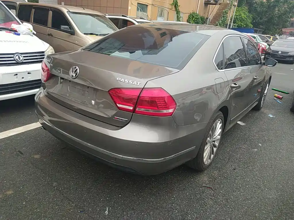 Volkswagen Passat — миниатюра 7