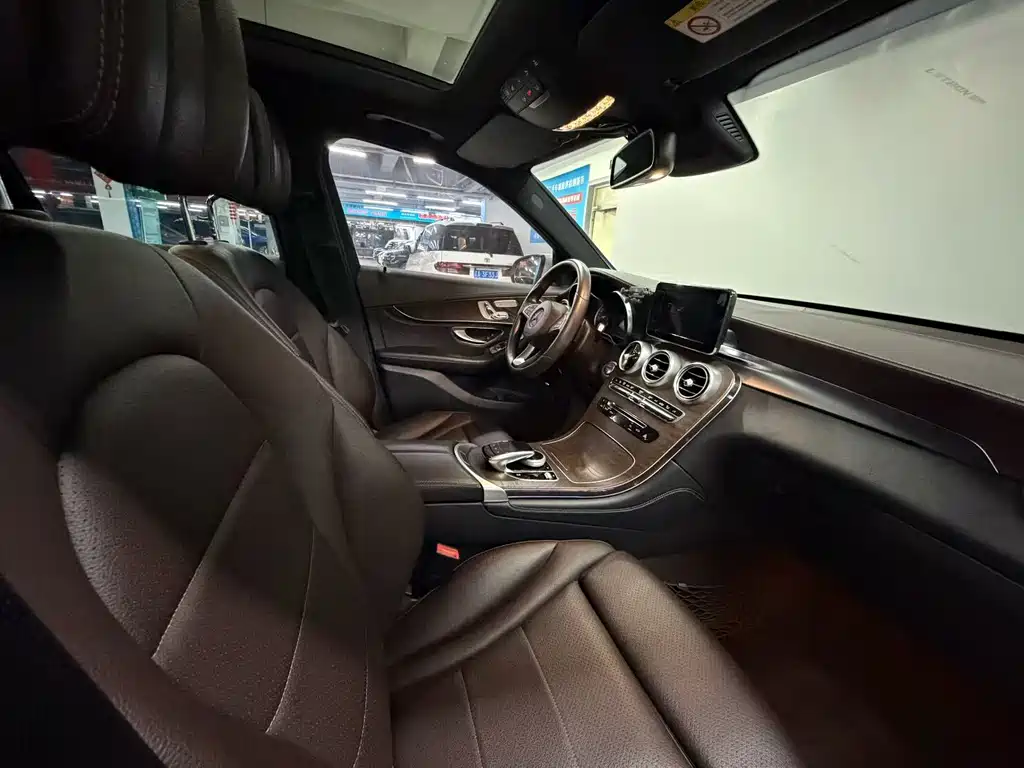Mercedes-Benz GLC — миниатюра 6