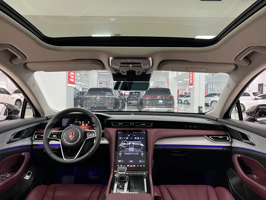 Hongqi H5 2025 2.0T AT