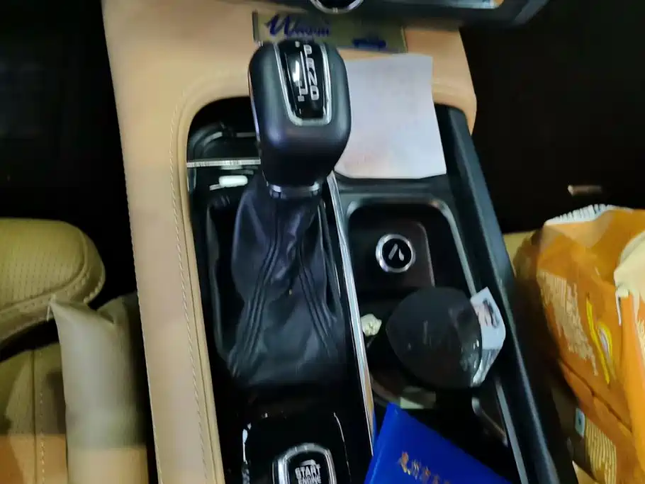 Volvo V90 — миниатюра 16