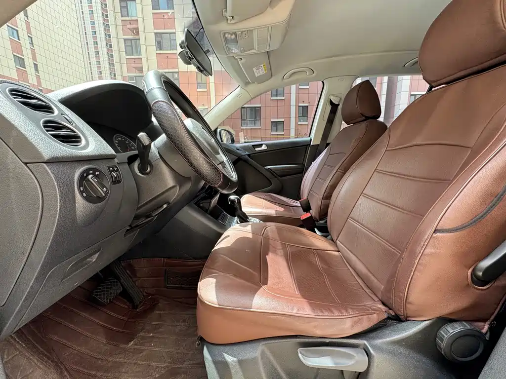 Volkswagen Tiguan — миниатюра 5