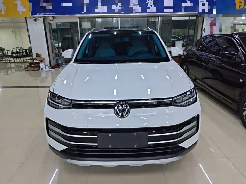 Volkswagen Tharu — миниатюра 3