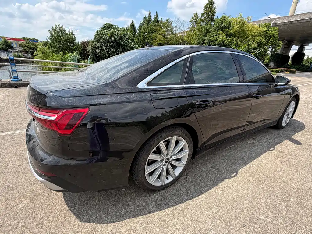 Audi A6L — миниатюра 4