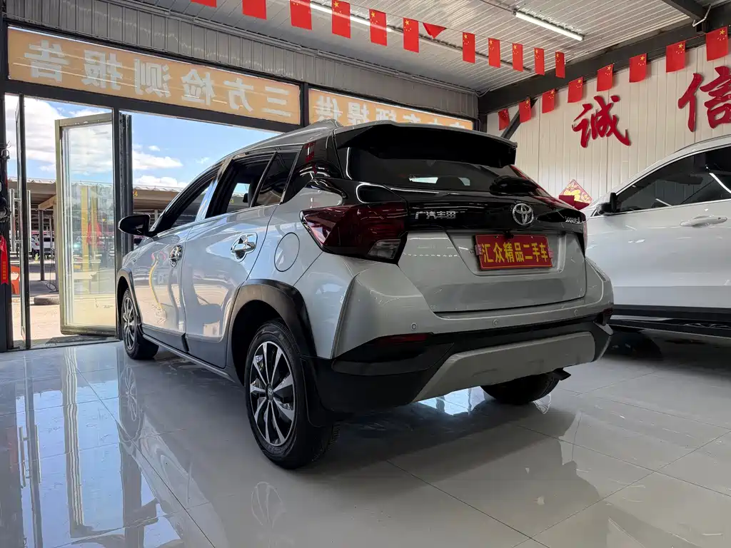 Toyota Yaris L — миниатюра 4