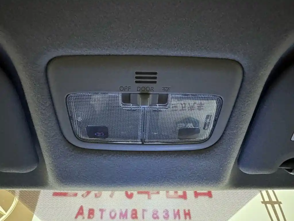 Toyota Yaris L — миниатюра 14