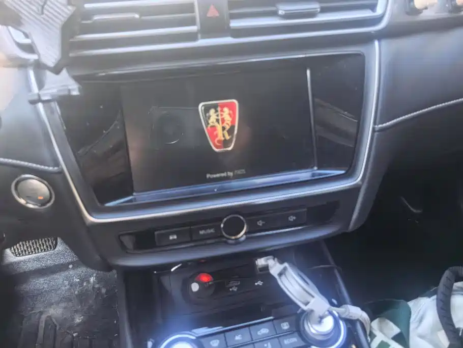 Roewe Ei5 — миниатюра 13