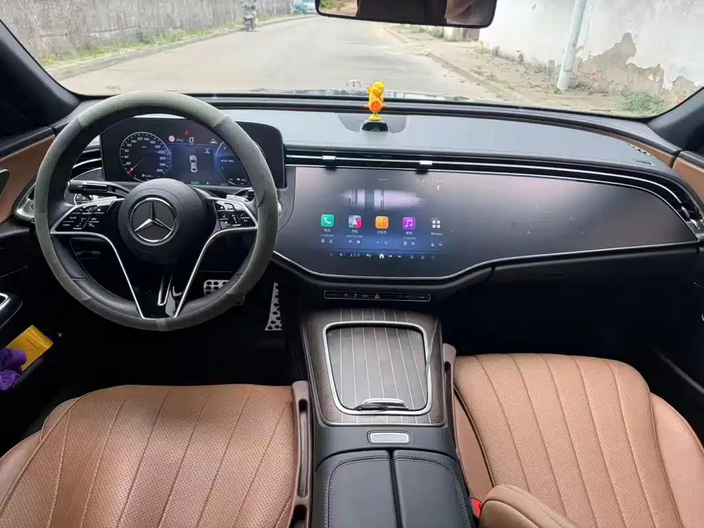 Mercedes-Benz E-Class E 2024 E 350 e L