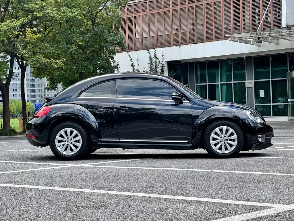 Volkswagen Beetle — миниатюра 4