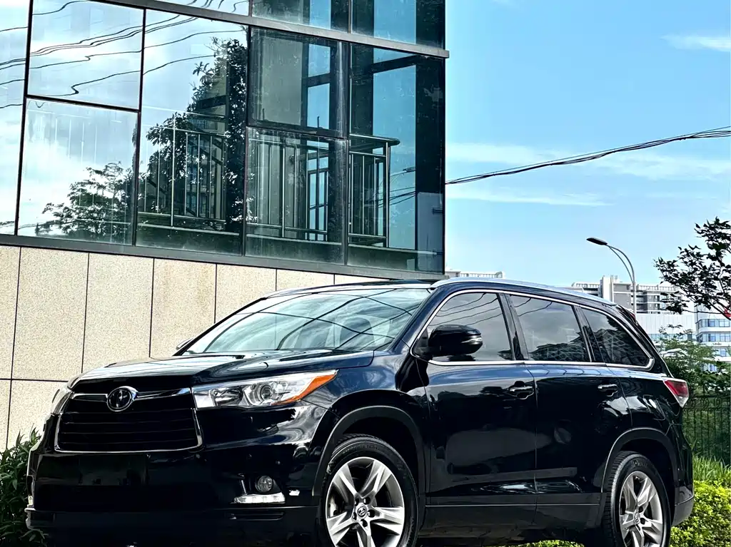 Toyota Highlander 2016
