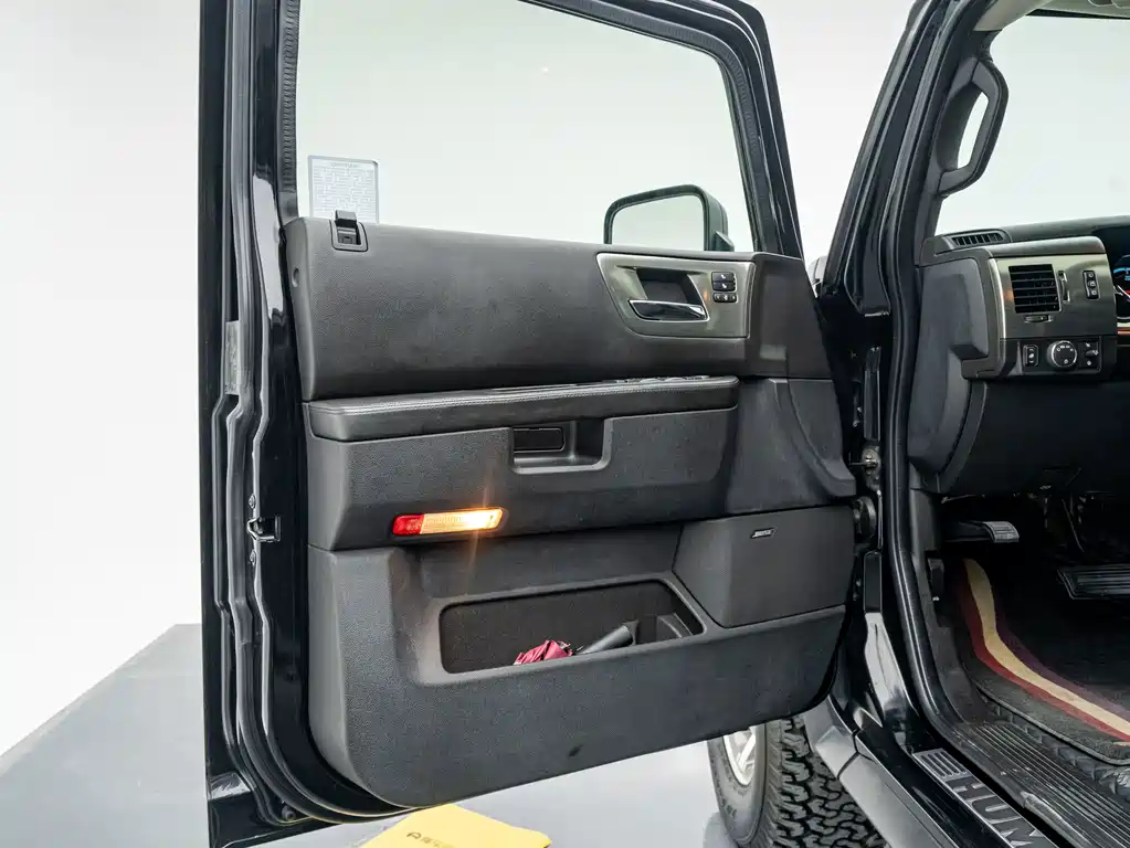Hummer H2 — миниатюра 15