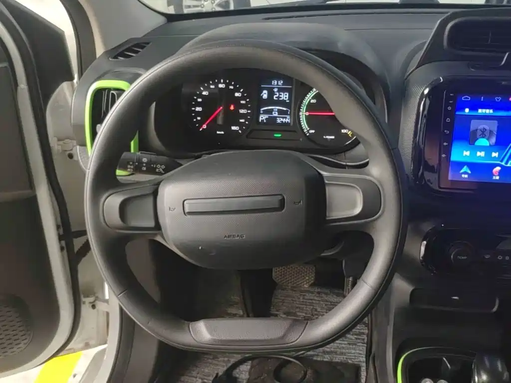 Roewe Clever — миниатюра 11