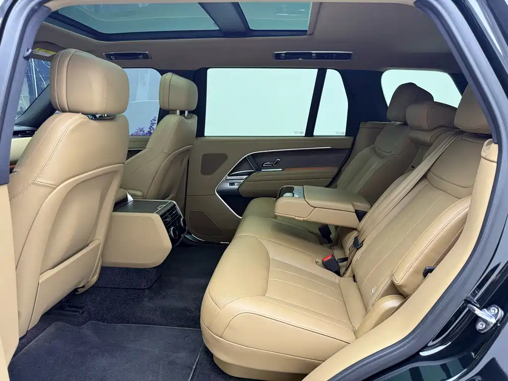 Land Rover Range Rover — миниатюра 19