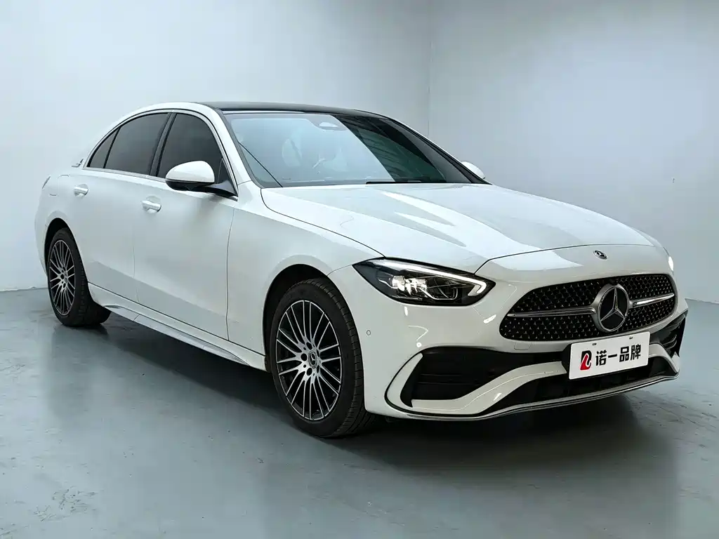 Mercedes-Benz C-Class — миниатюра 2