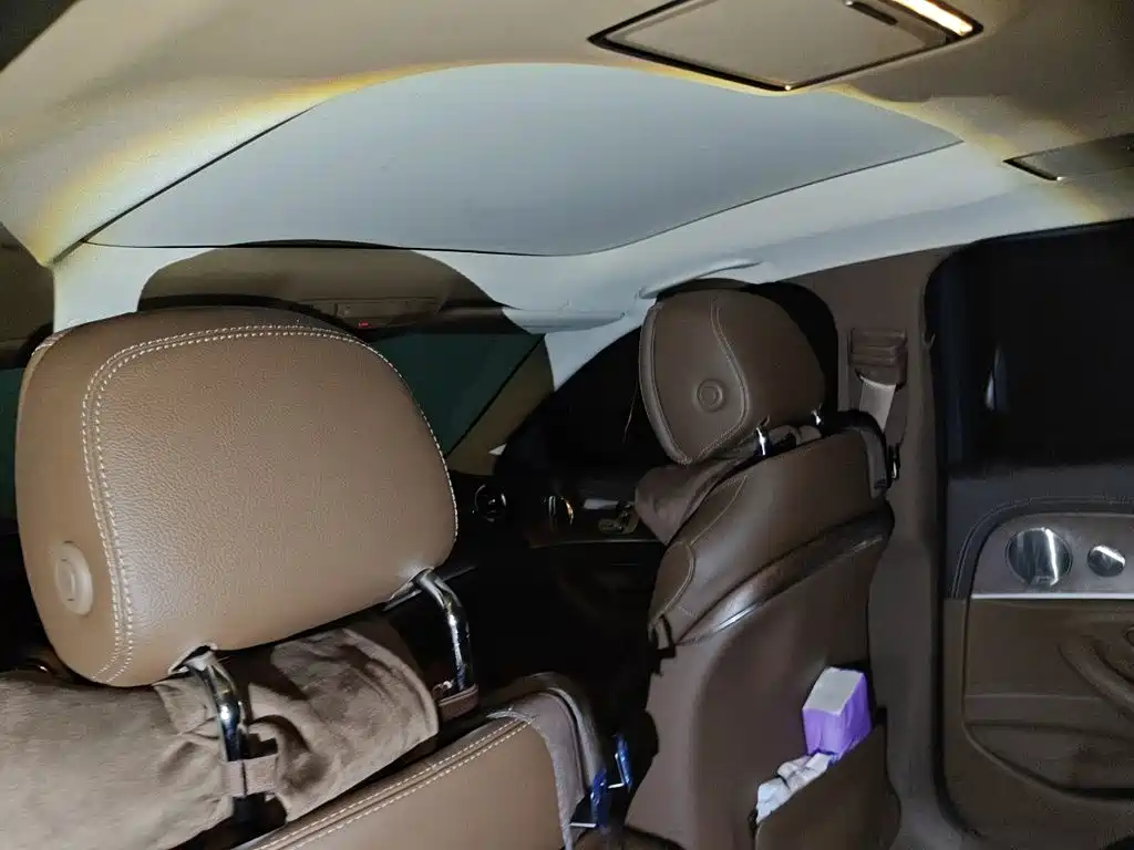 Mercedes-Benz E-Class — миниатюра 21