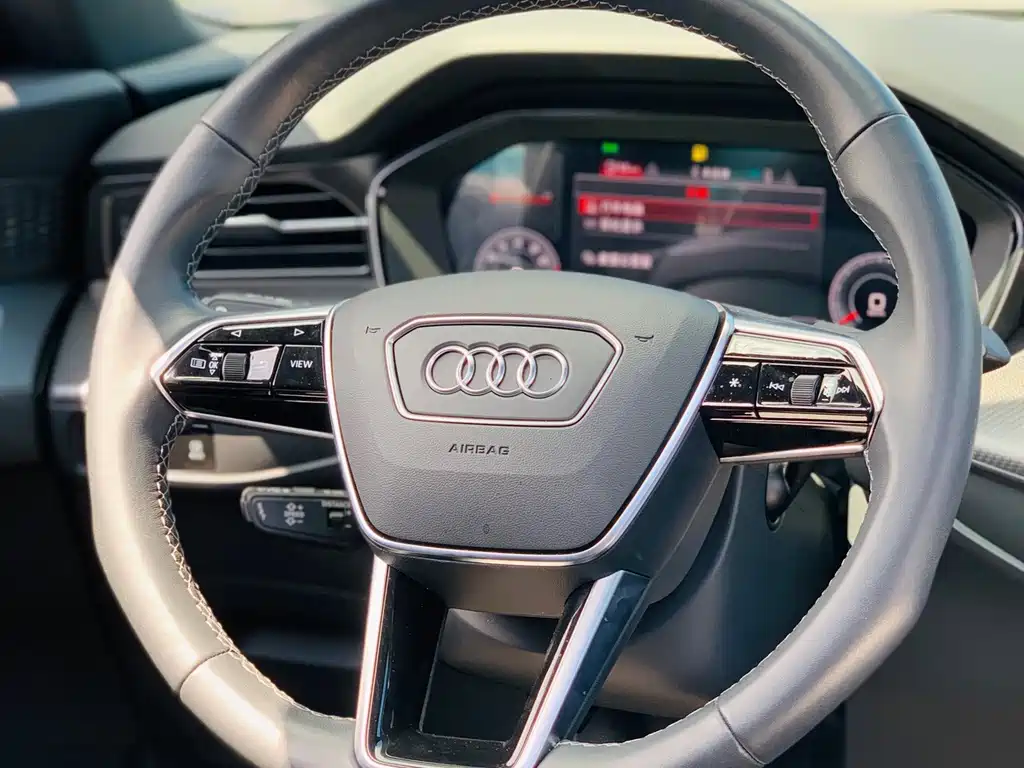 Audi Q6 — миниатюра 26