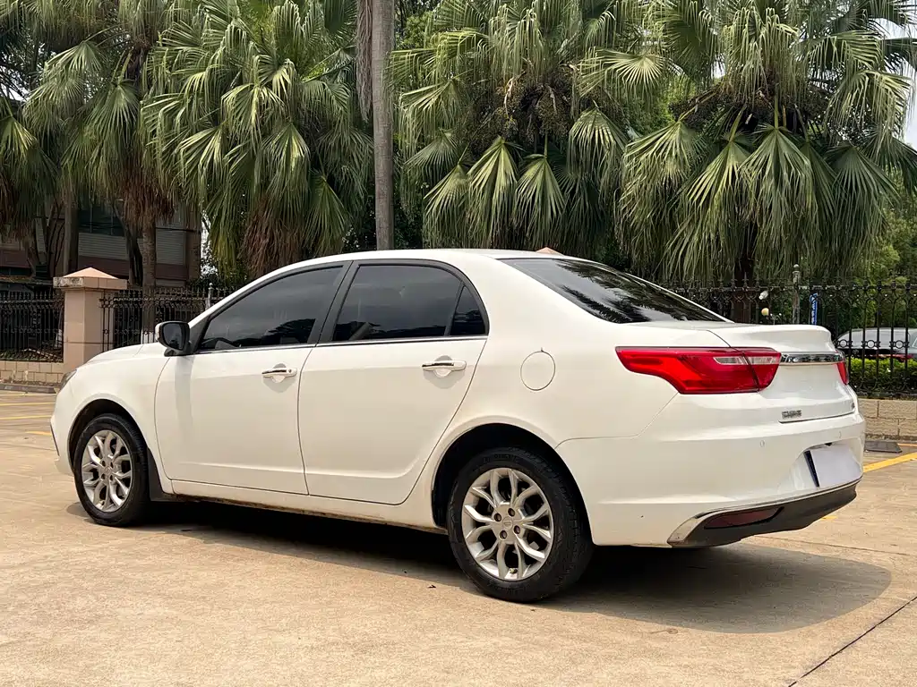Geely Vision - фото 9