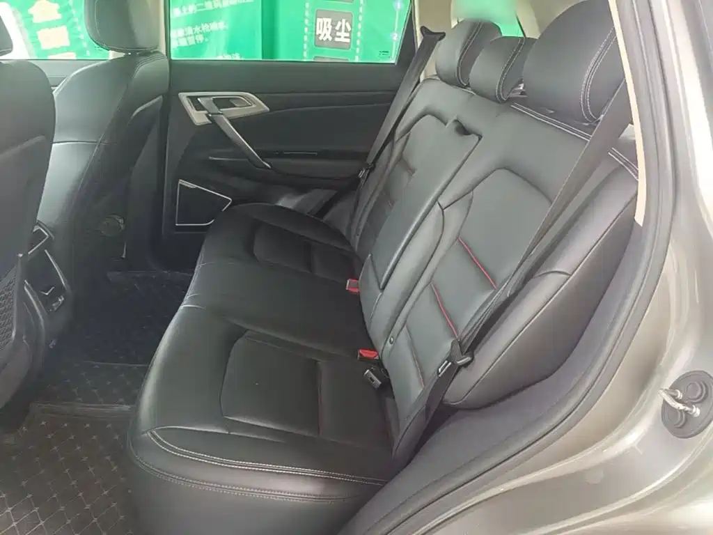 Geely Boyue — миниатюра 17