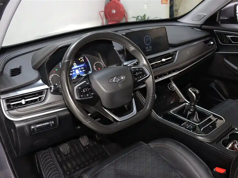 Chery Tiggo 8 8 2024 230TCI MT 5 мест