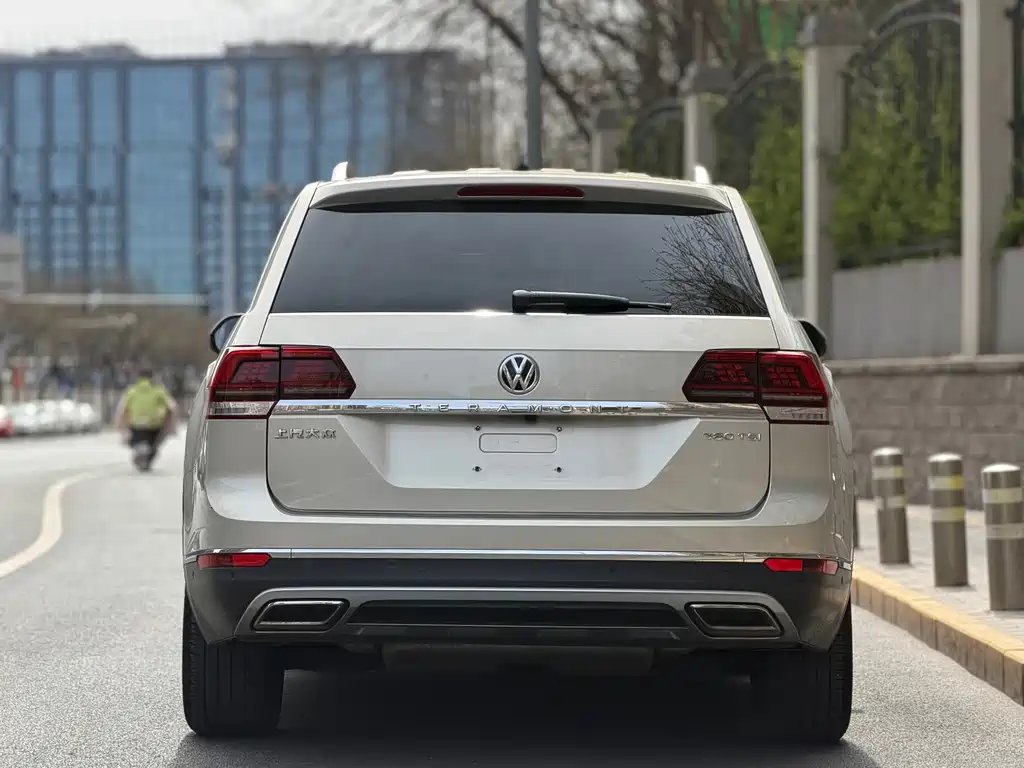Volkswagen Teramont — миниатюра 5