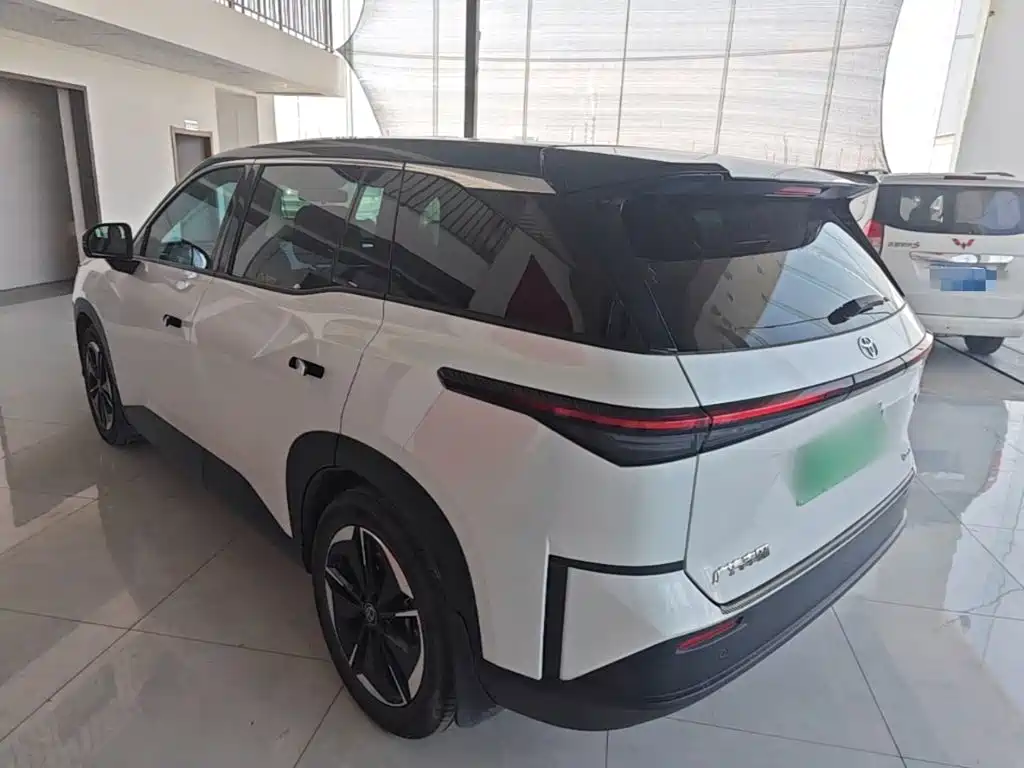 Toyota bZ3X — миниатюра 5
