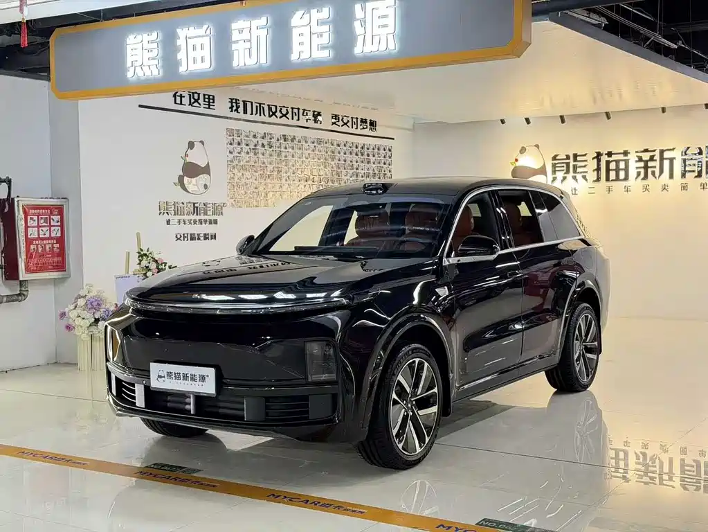 Li Auto Li L8 2023